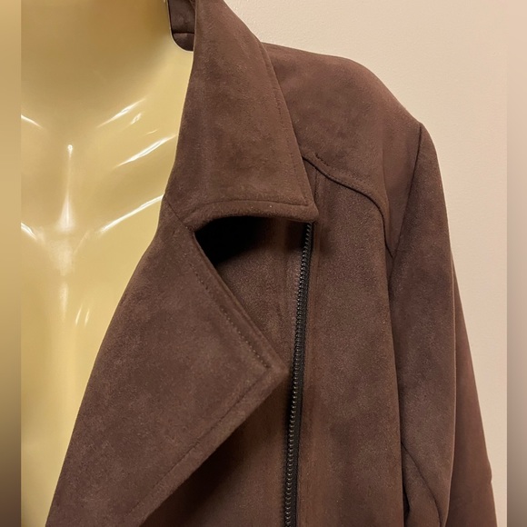 Buttery Soft Brown Moto Jacket 🤎 - Picture 6 of 9